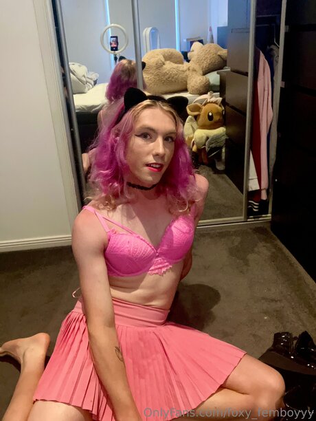 Foxy Femboyyy