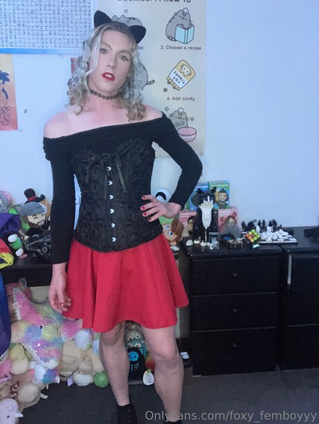 Foxy Femboyyy