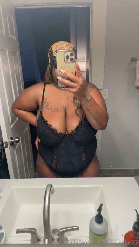Domdesire25