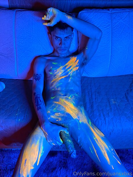 Foto desnuda filtrada de OnlyFans de Juansxbxs