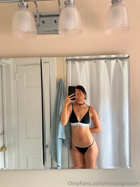 Yuki Moon 0 0