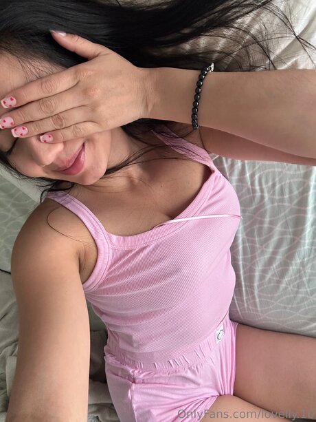 Foto desnuda filtrada de OnlyFans de Lovelly 10