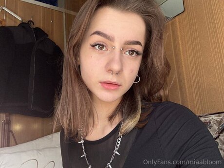 Miaabloom