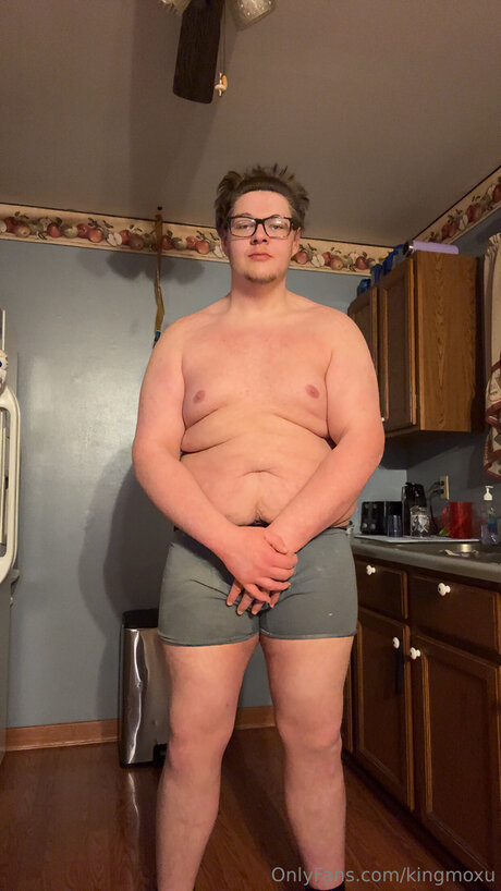 Foto desnuda filtrada de OnlyFans de Kingmoxu
