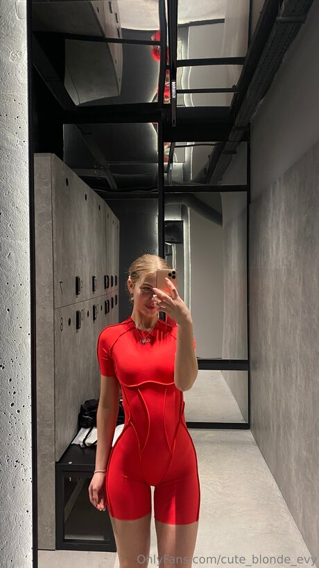 Cute Blonde Evy