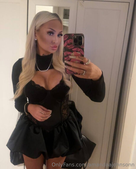Foto desnuda filtrada de OnlyFans de Amandaajohnsonn