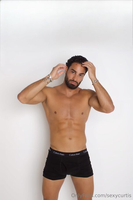 Foto desnuda filtrada de OnlyFans de Sexycurtis
