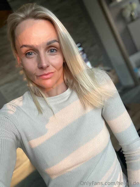 Helen De
