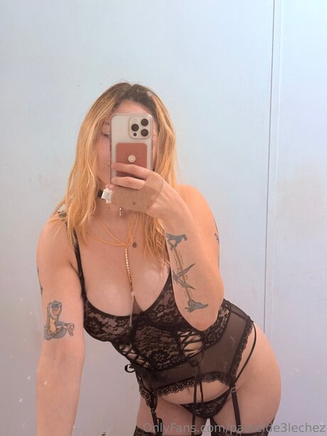 Foto desnuda filtrada de OnlyFans de Pastelde3lechez