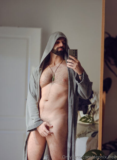 Foto desnuda filtrada de OnlyFans de Deonix Free