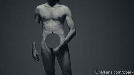 Foto desnuda filtrada de OnlyFans de Obark