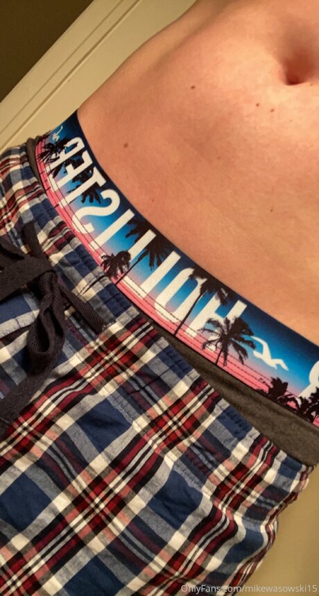 Foto desnuda filtrada de OnlyFans de Mikwasowski15