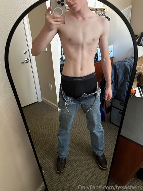 Foto desnuda filtrada de OnlyFans de Texastwnk