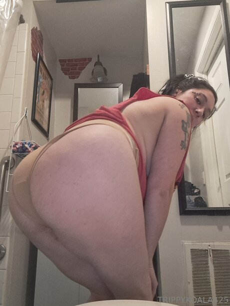 Foto desnuda filtrada de OnlyFans de Trippykoala425