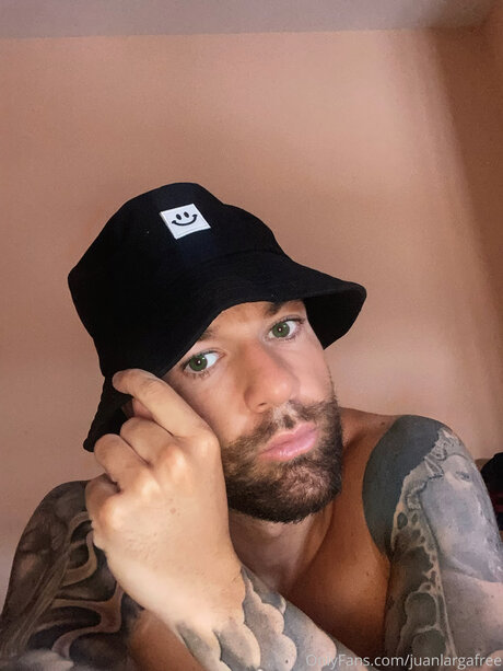 Foto desnuda filtrada de OnlyFans de Juanlargafree