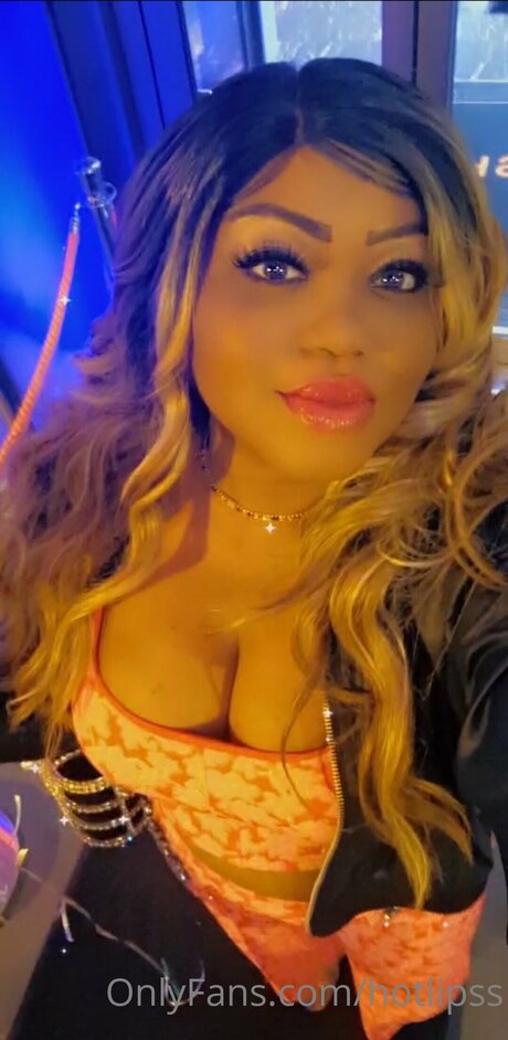 Foto desnuda filtrada de OnlyFans de Hotlipss
