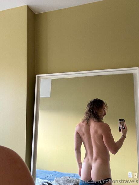 Foto desnuda filtrada de OnlyFans de Coltonstravels