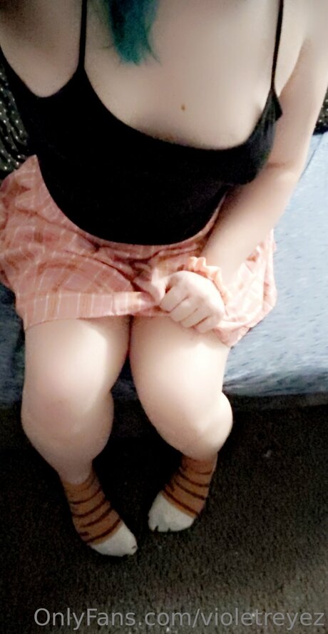 Foto desnuda filtrada de OnlyFans de Violetreyez