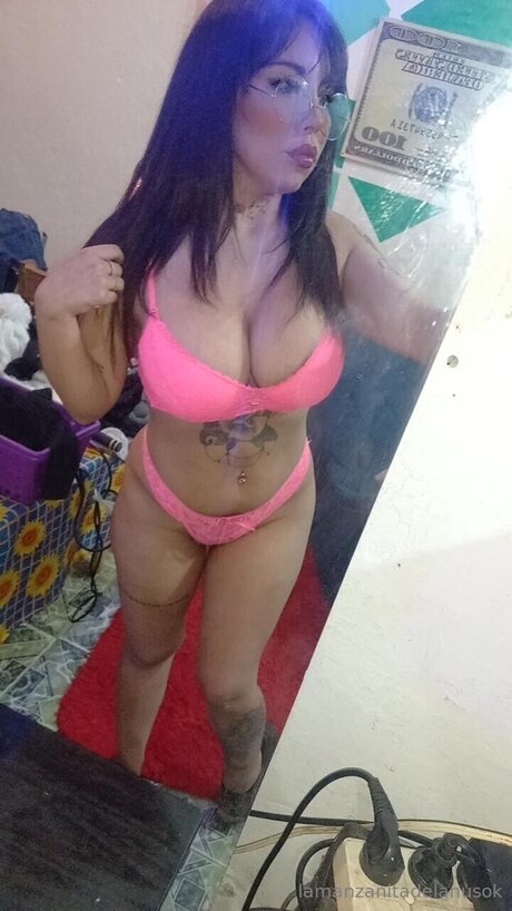 Foto desnuda filtrada de OnlyFans de Manzanitadelanusok
