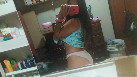 Esteffany01