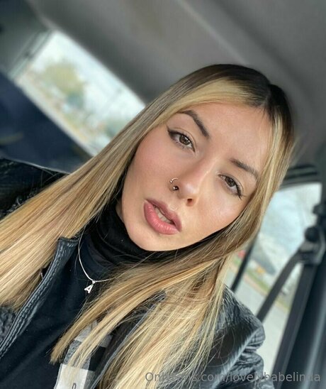 Lovelybabelinda
