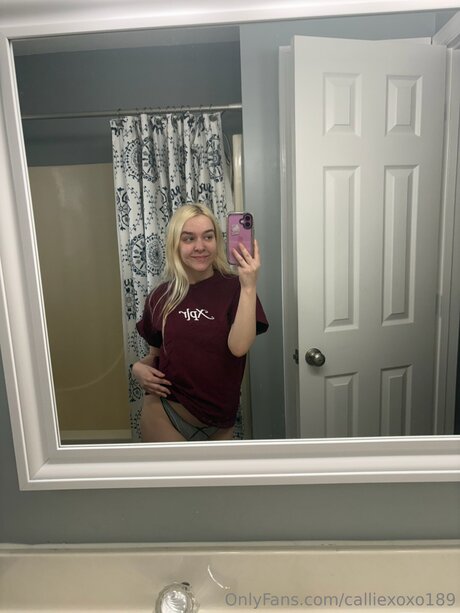 Foto desnuda filtrada de OnlyFans de Calliexoxo189