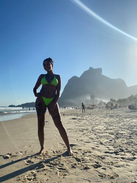 Rebecalou