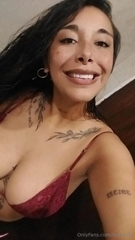 Foto desnuda filtrada de OnlyFans de Heyrochi
