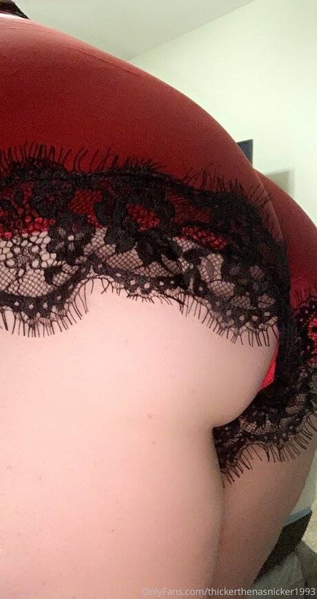 Thickerthenasnicker1993