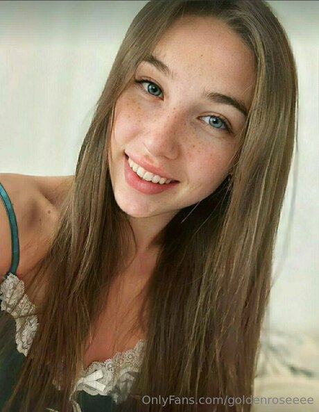 Goldenroseeee