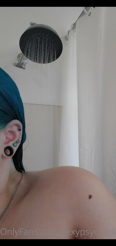 Foto desnuda filtrada de OnlyFans de Sexypsychedelicpeach