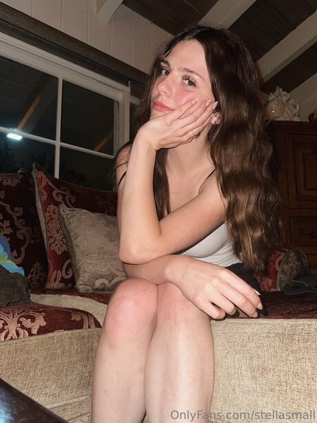 Ho11ywoodgirl