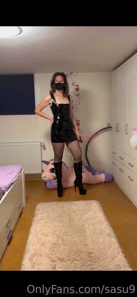Foto desnuda filtrada de OnlyFans de Sasu9