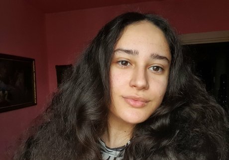 Curlynarcisa