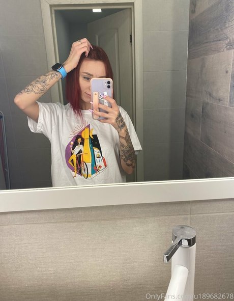 Foto desnuda filtrada de OnlyFans de Kinky Nessa