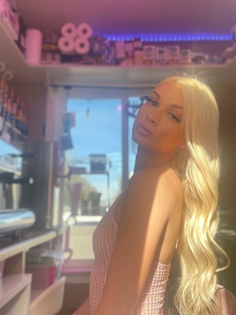 Foto desnuda filtrada de OnlyFans de Dream Girl Koko