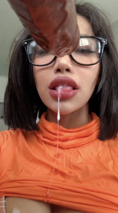 Foto desnuda filtrada de OnlyFans de The Asian Bunny