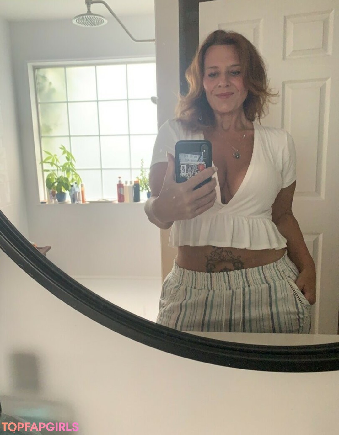 Foto desnuda filtrada de OnlyFans de Honeybeezone #157 Foto desnuda filtrada de OnlyFans de Honeybeezone #157