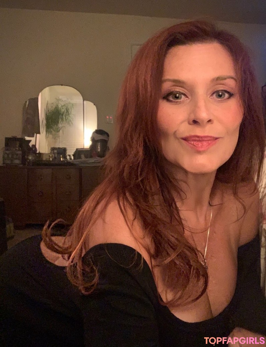 Foto desnuda filtrada de OnlyFans de Honeybeezone #24 Foto desnuda filtrada de OnlyFans de Honeybeezone #24