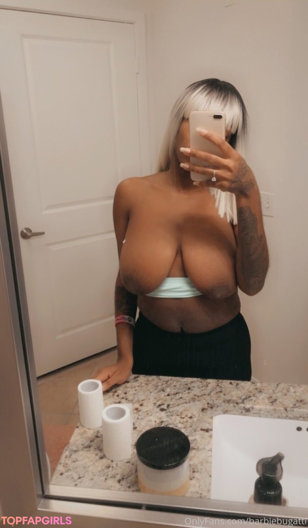 Foto desnuda filtrada de OnlyFans de Barbie Bugatti #1273