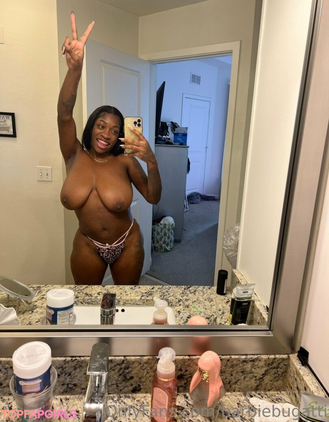 Foto desnuda filtrada de OnlyFans de Barbie Bugatti #1588 Foto desnuda filtrada de OnlyFans de Barbie Bugatti #1588