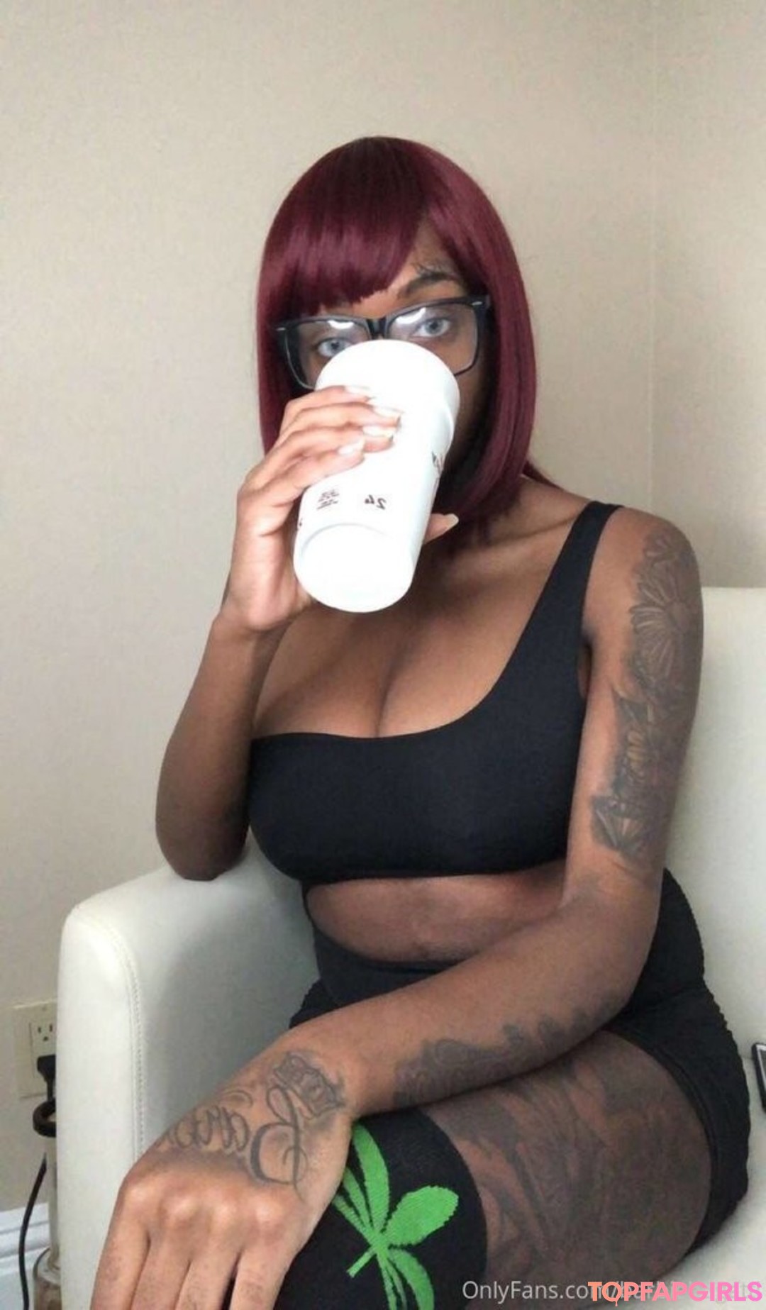 Foto desnuda filtrada de OnlyFans de Barbie Bugatti #809 Foto desnuda filtrada de OnlyFans de Barbie Bugatti #809