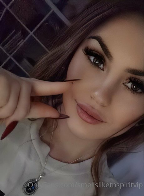 Foto desnuda filtrada de OnlyFans de Sophie