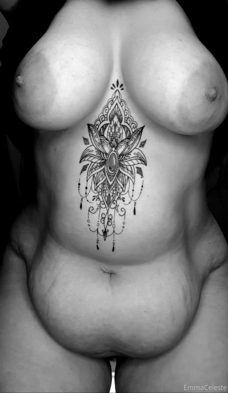 Foto desnuda filtrada de OnlyFans de Emma Celeste