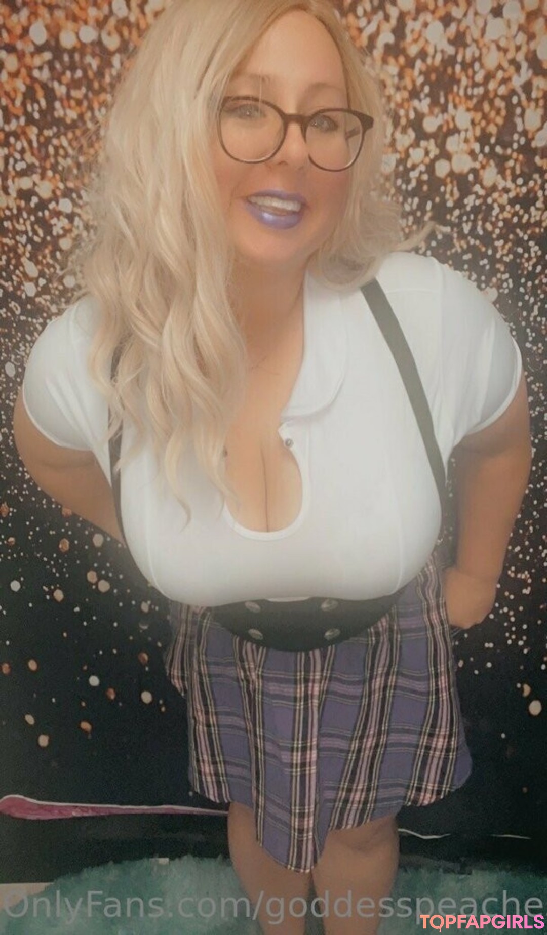 Foto desnuda filtrada de OnlyFans de Goddess Peaches #405 Foto desnuda filtrada de OnlyFans de Goddess Peaches #405