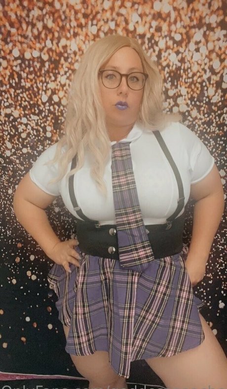 Goddess Peaches