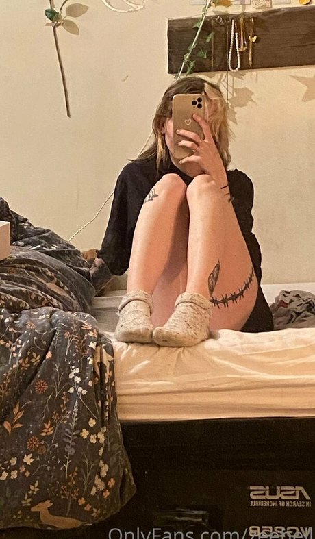 Foto desnuda filtrada de OnlyFans de Zeehell