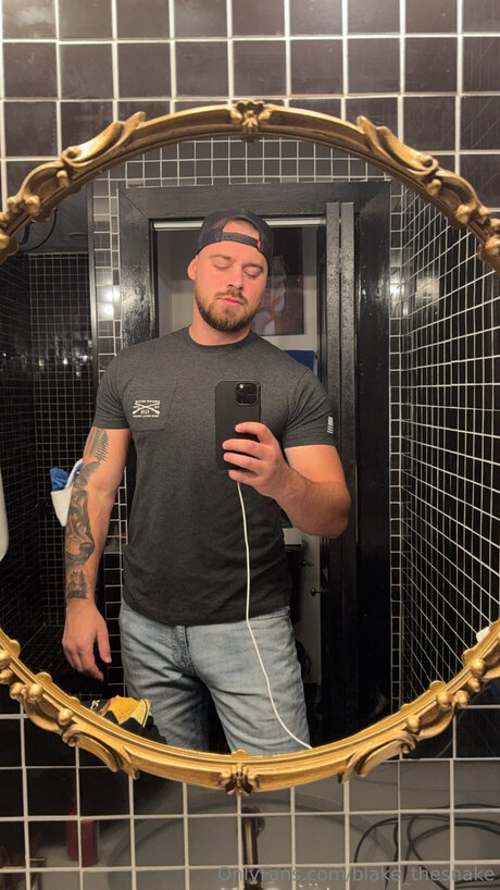Foto desnuda filtrada de OnlyFans de Blake Thesnake