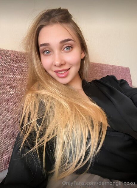 Demongirlxoxo