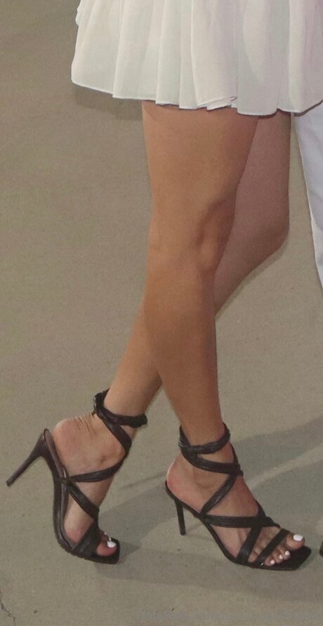 Paintingwithtoes